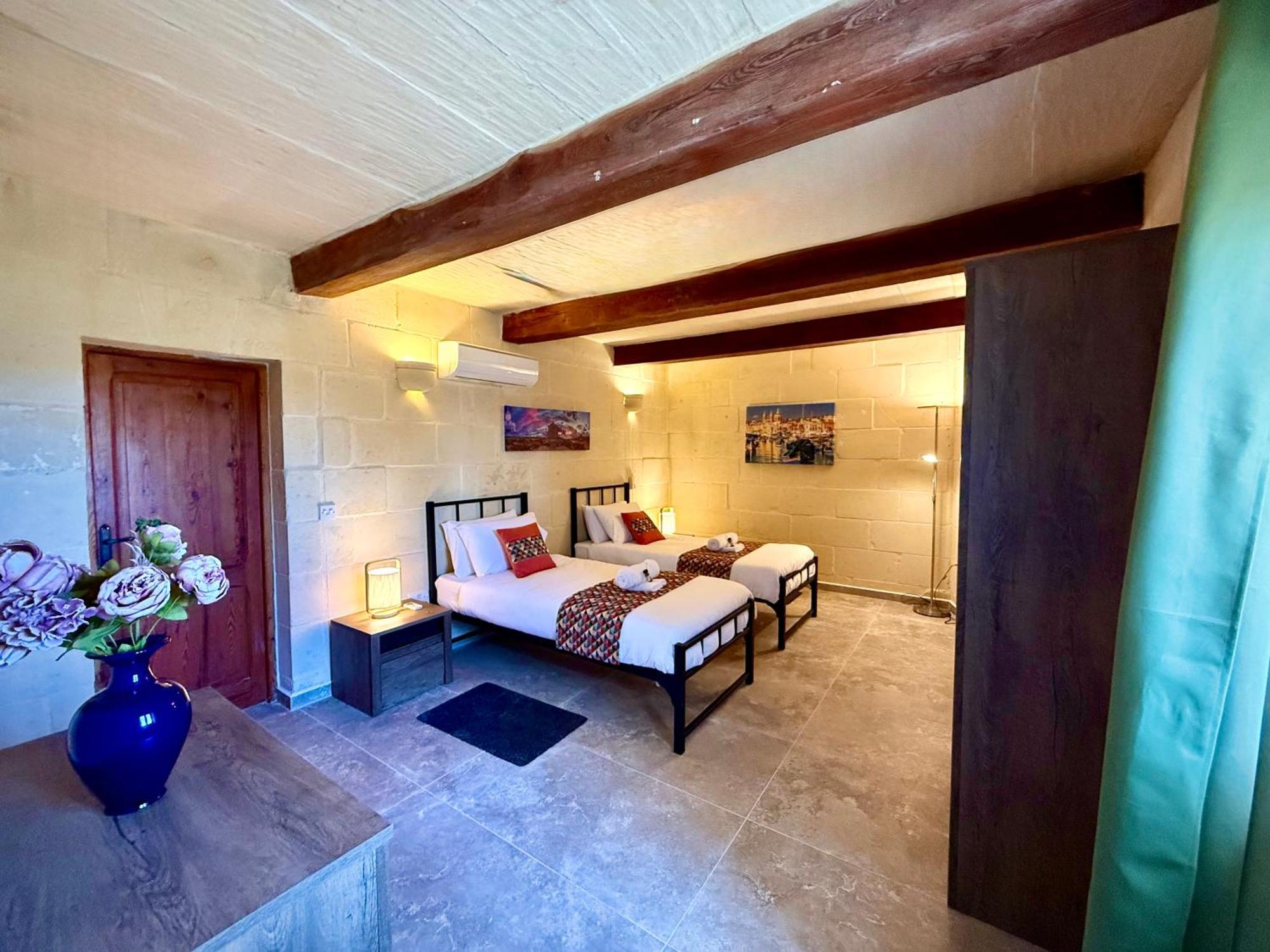 Lonza Gharb Farmhouse Экстерьер фото
