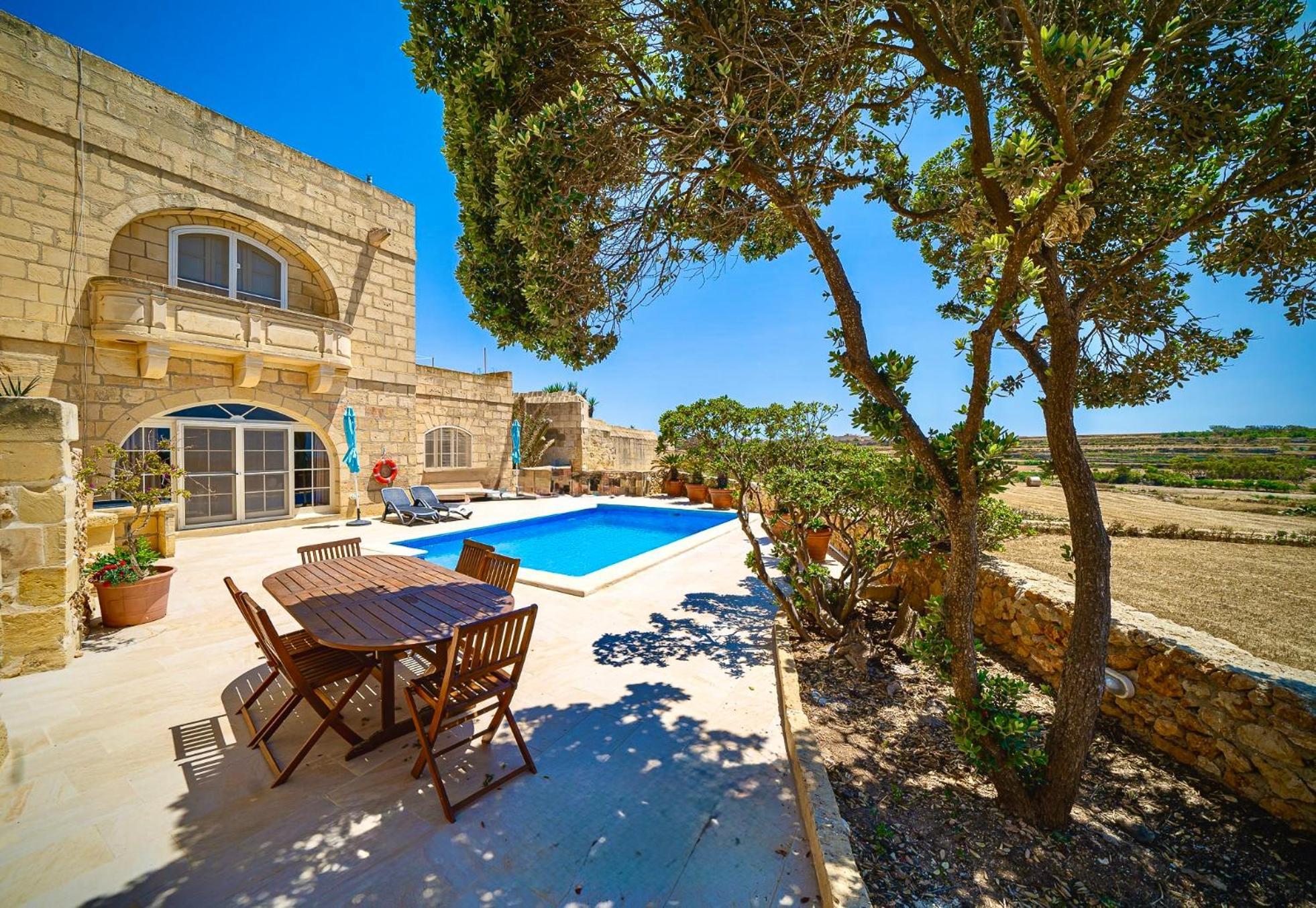 Lonza Gharb Farmhouse Экстерьер фото