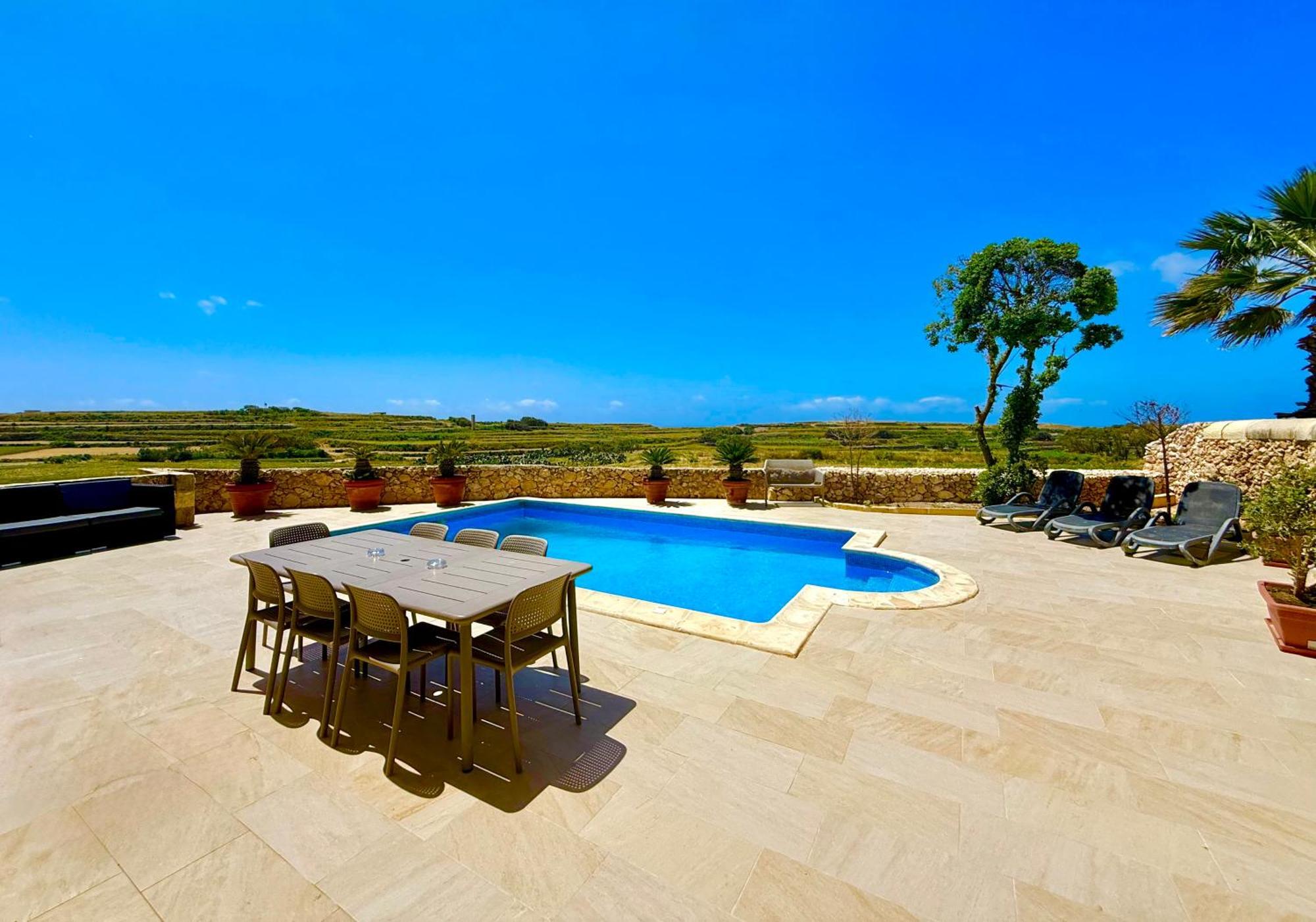 Lonza Gharb Farmhouse Экстерьер фото